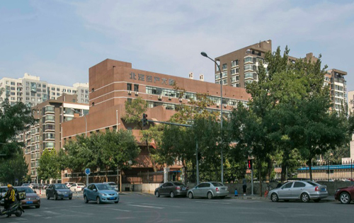 北汽资产大厦周边环境